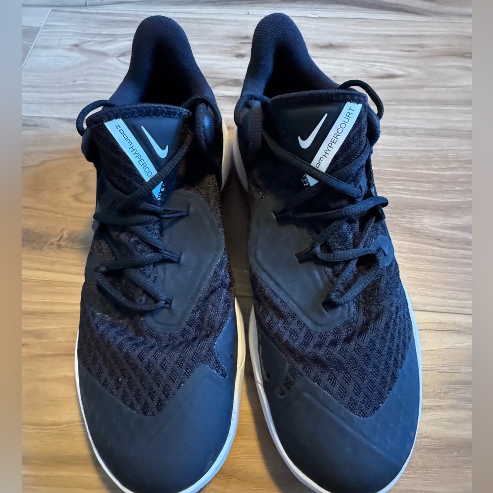 Nike Women’s Black Volleyball Shoes